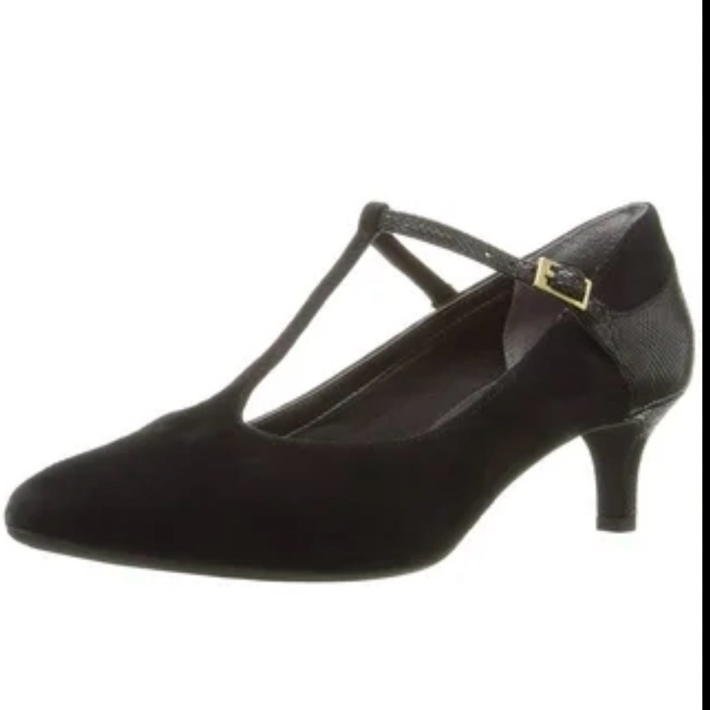 Rockport Total Motion Trutech Black Leather T-Strap Heels. Size 8.